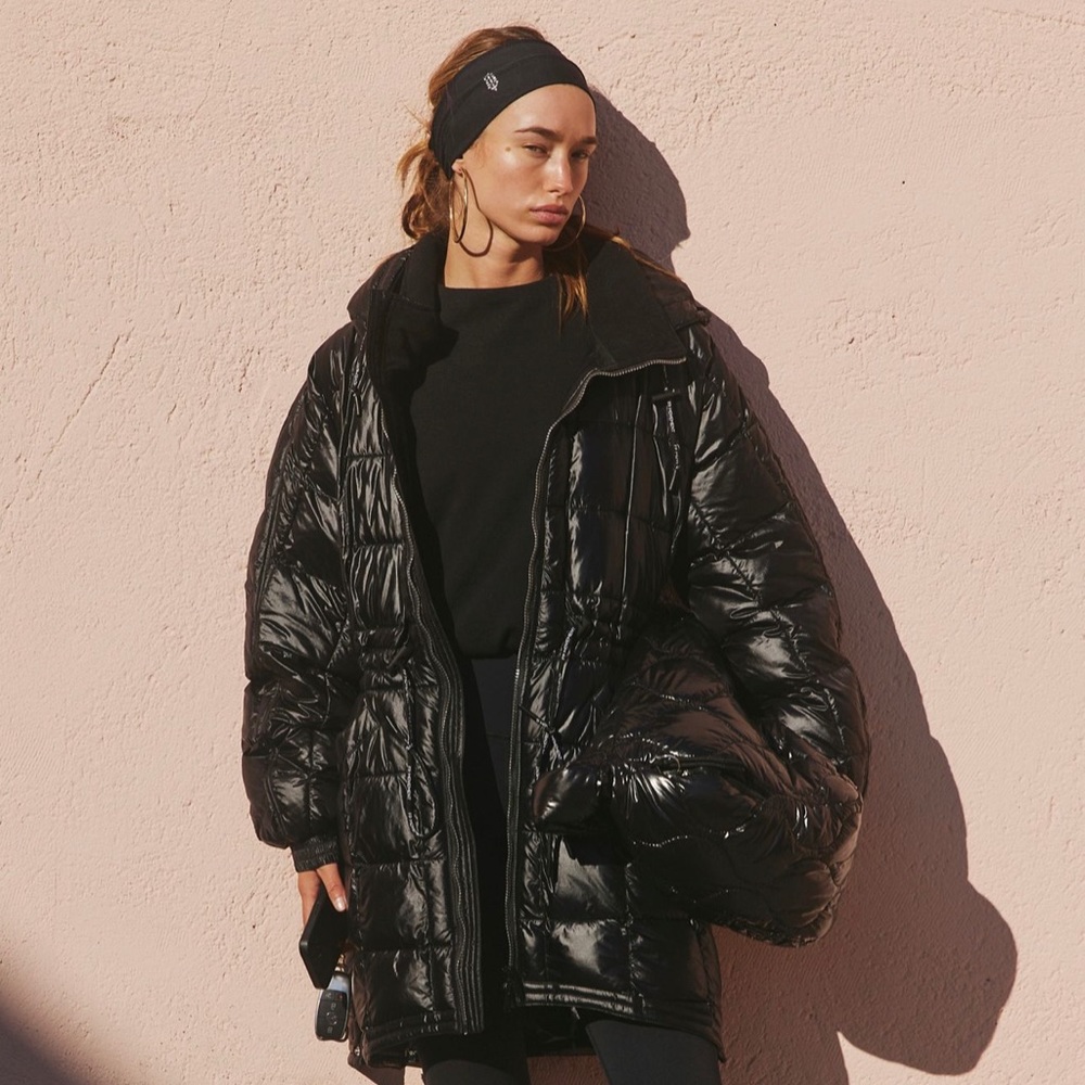 Patricia Packable Poncho Puffer